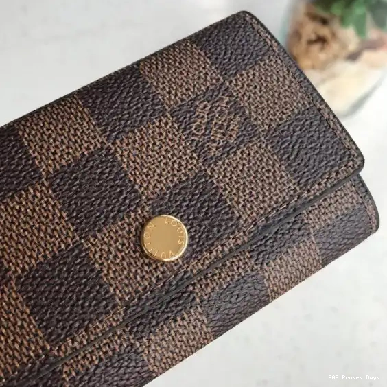AAA Replica Ru LOUIS VUITTON 6 HOLDER KEY 0519
